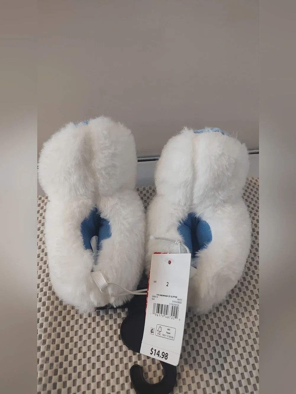 Toddler Size 2 Slippers Yeti Snowman Plush NWT